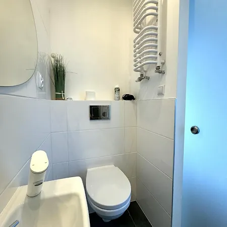 White House 1 Apartment *